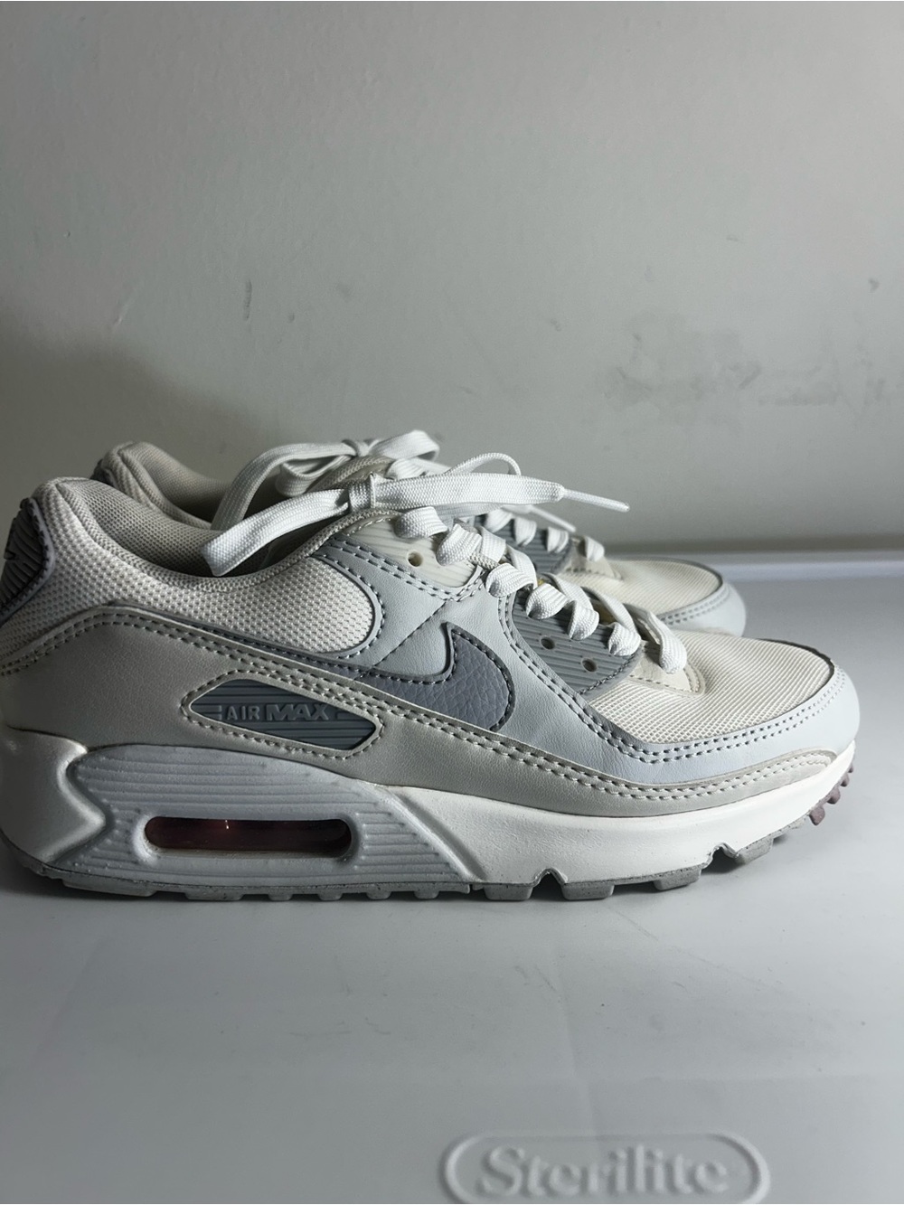 Nike Air Max 90 White Gray Sneakers Women’s Size 6